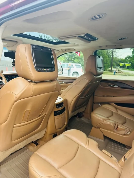 2016 Cadillac Escalade 4th Gen - Image 6 of 7