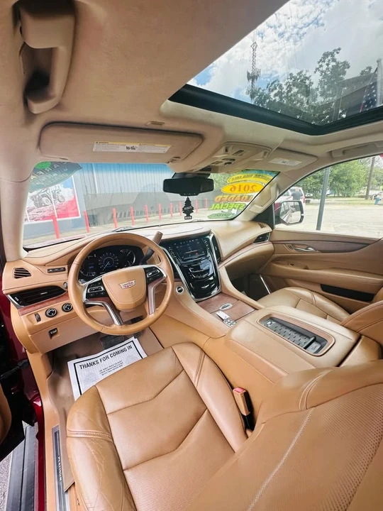 2016 Cadillac Escalade 4th Gen - Image 5 of 7
