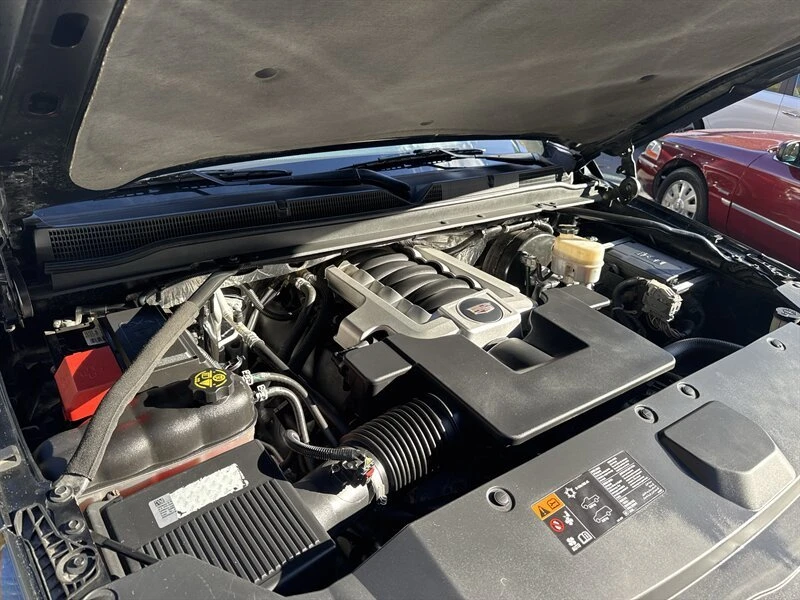 2016 Cadillac Escalade 4th Gen - Image 12 of 18