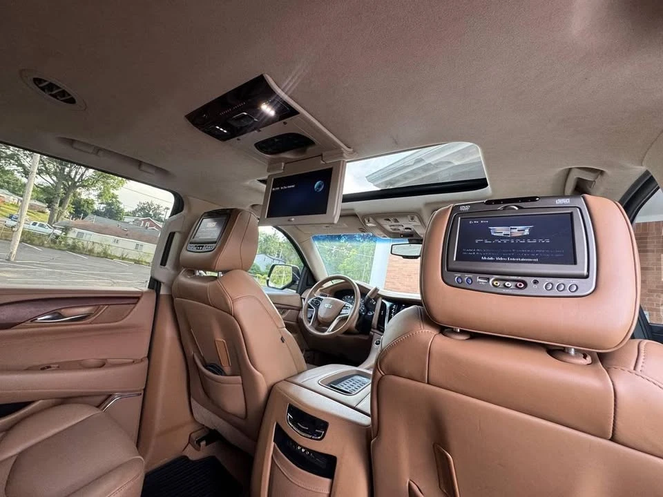 2016 Cadillac Escalade 4th Gen - Image 13 of 20