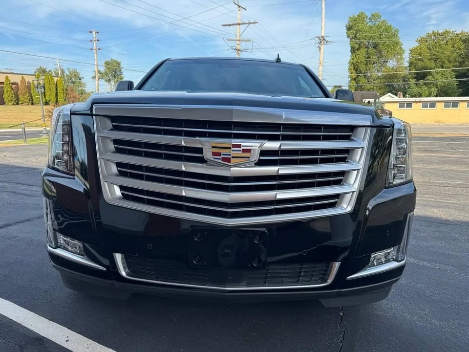 2016 Cadillac Escalade 4th Gen - Image 2 of 20