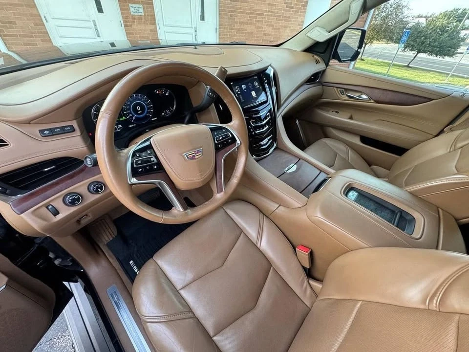 2016 Cadillac Escalade 4th Gen - Image 10 of 20