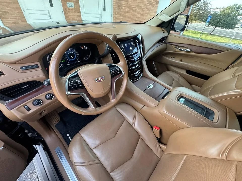 2016 Cadillac Escalade 4th Gen - Image 9 of 20