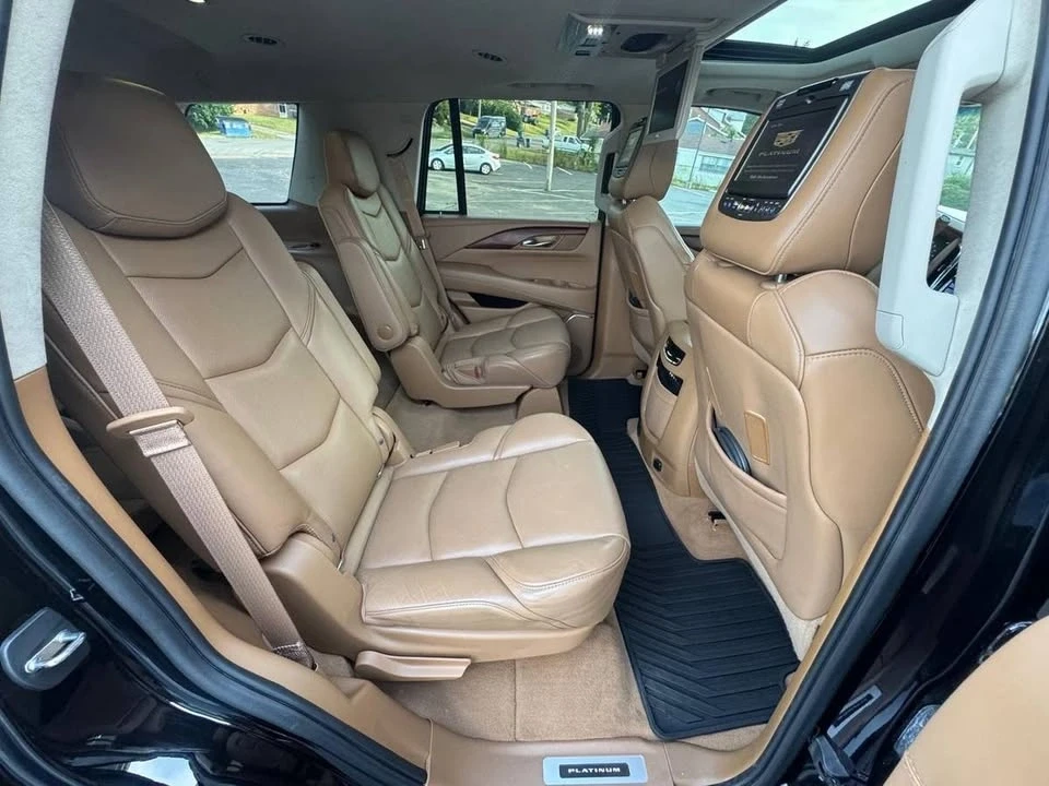 2016 Cadillac Escalade 4th Gen - Image 12 of 20