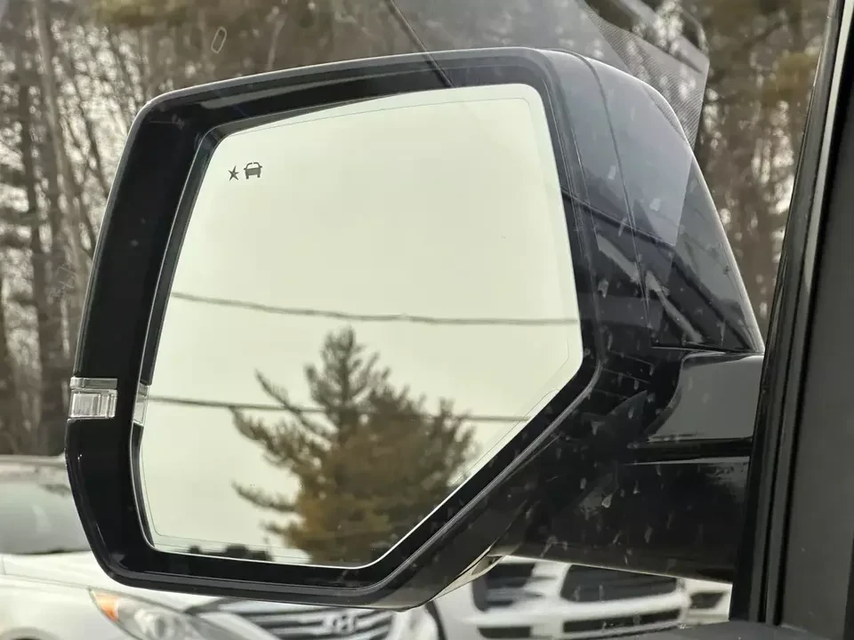 2016 Cadillac Escalade 4th Gen - Image 15 of 20