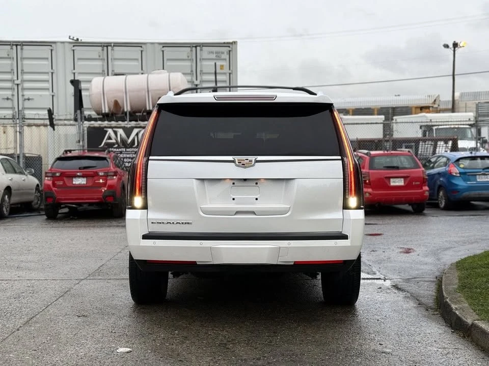 2016 Cadillac Escalade 4th Gen - Image 6 of 20