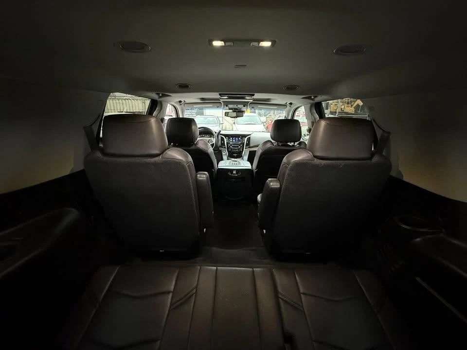 2016 Cadillac Escalade 4th Gen - Image 17 of 18