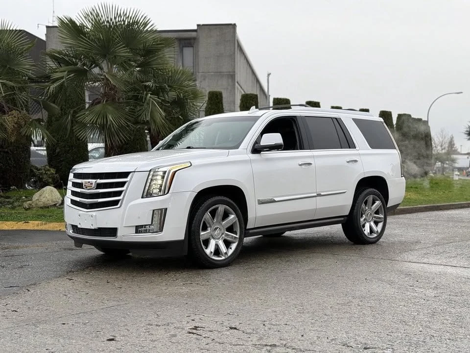 2016 Cadillac Escalade 4th Gen - Image 2 of 18