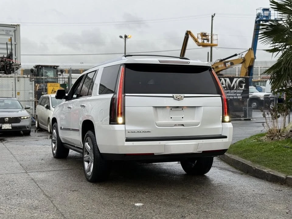 2016 Cadillac Escalade 4th Gen - Image 4 of 20