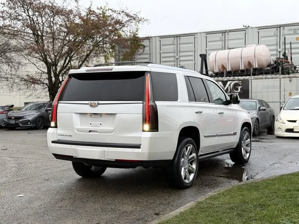 2016 Cadillac Escalade 4th Gen - Image 6 of 18