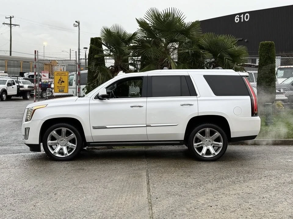2016 Cadillac Escalade 4th Gen - Image 3 of 20