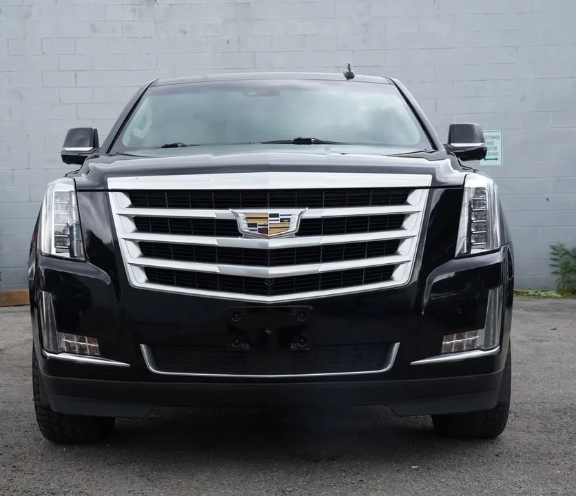 2016 Cadillac Escalade 4th Gen - Image 2 of 19