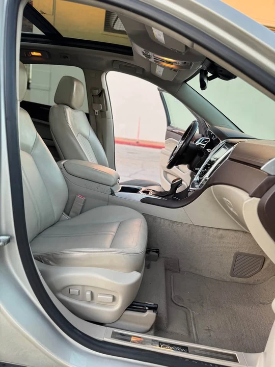 2016 Cadillac SRX - Image 10 of 11