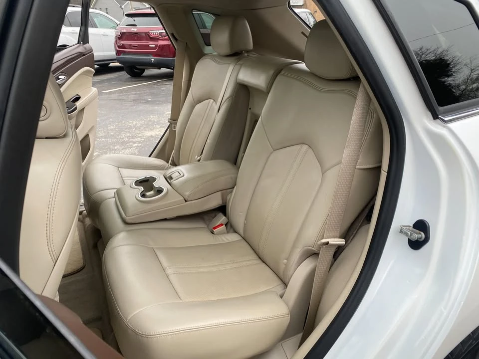 2016 Cadillac SRX - Image 14 of 16