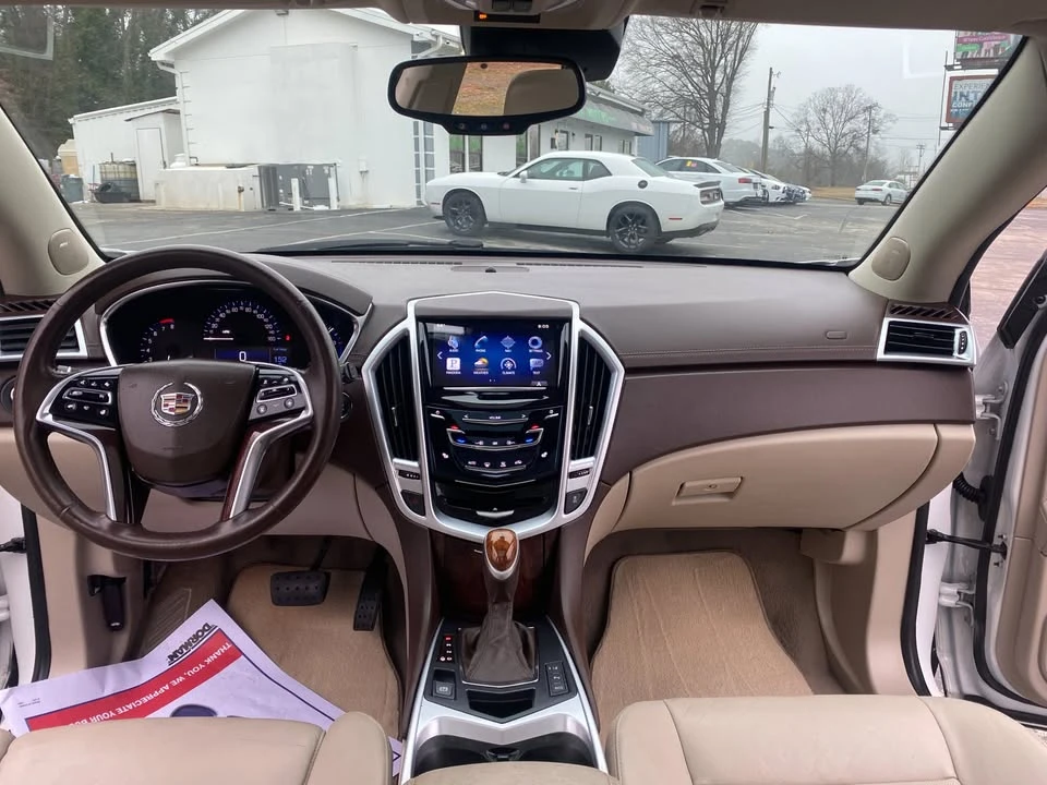 2016 Cadillac SRX - Image 11 of 16