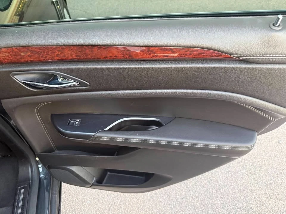 2016 Cadillac SRX - Image 18 of 20