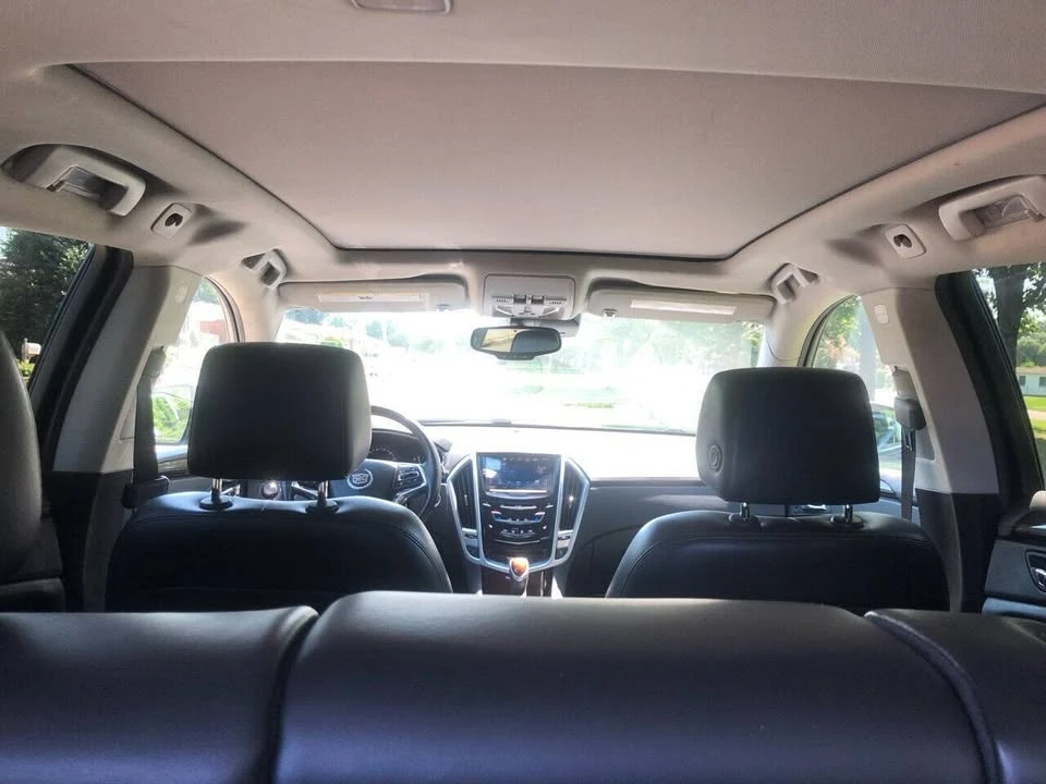 2016 Cadillac SRX - Image 9 of 10