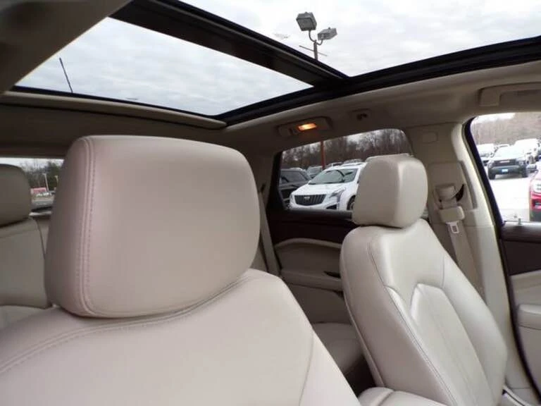 2016 Cadillac SRX - Image 7 of 20