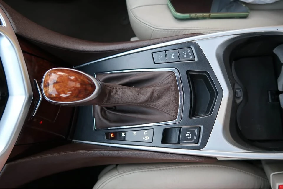 2016 Cadillac SRX - Image 18 of 20