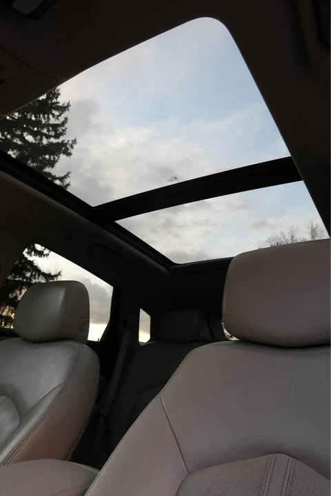 2016 Cadillac SRX - Image 16 of 20