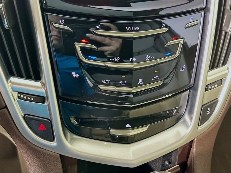 2016 Cadillac SRX - Image 13 of 16