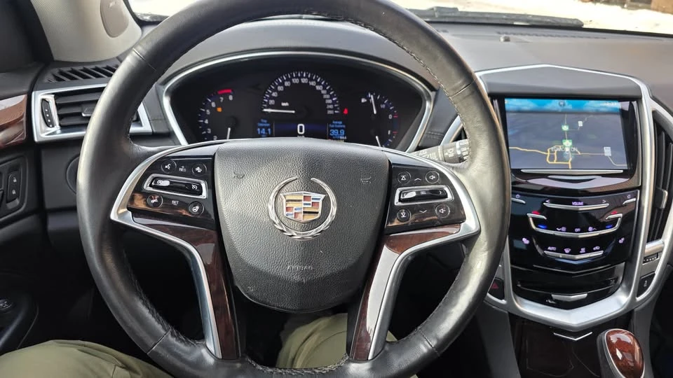 2016 Cadillac SRX - Image 15 of 16