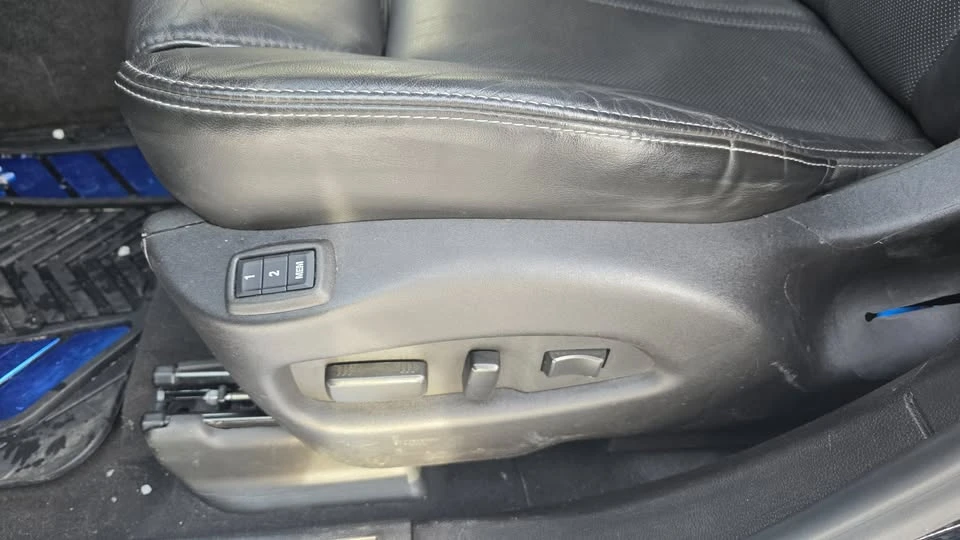 2016 Cadillac SRX - Image 9 of 16