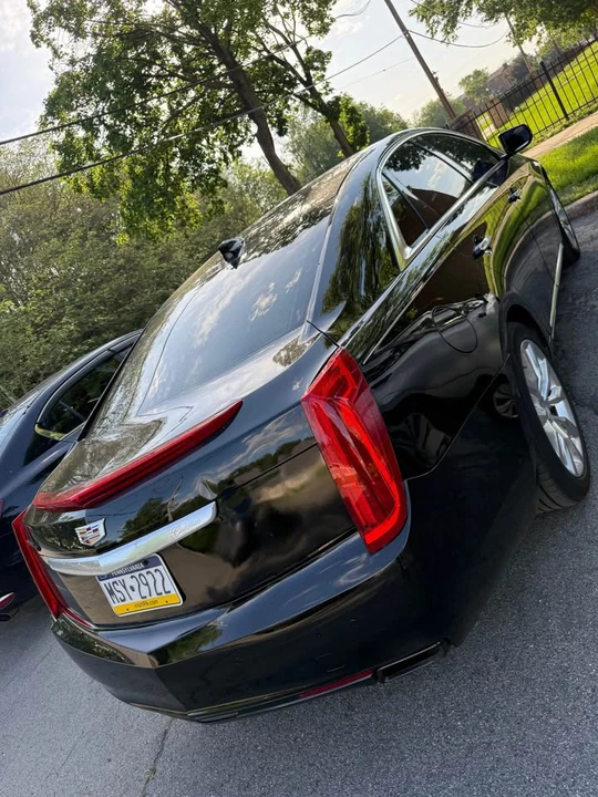 2016 Cadillac XT4 - Image 2 of 8