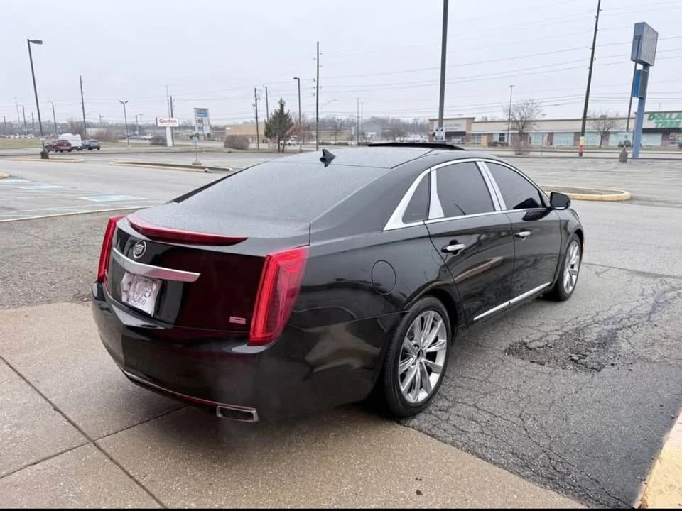 2016 Cadillac XT4 - Image 3 of 4