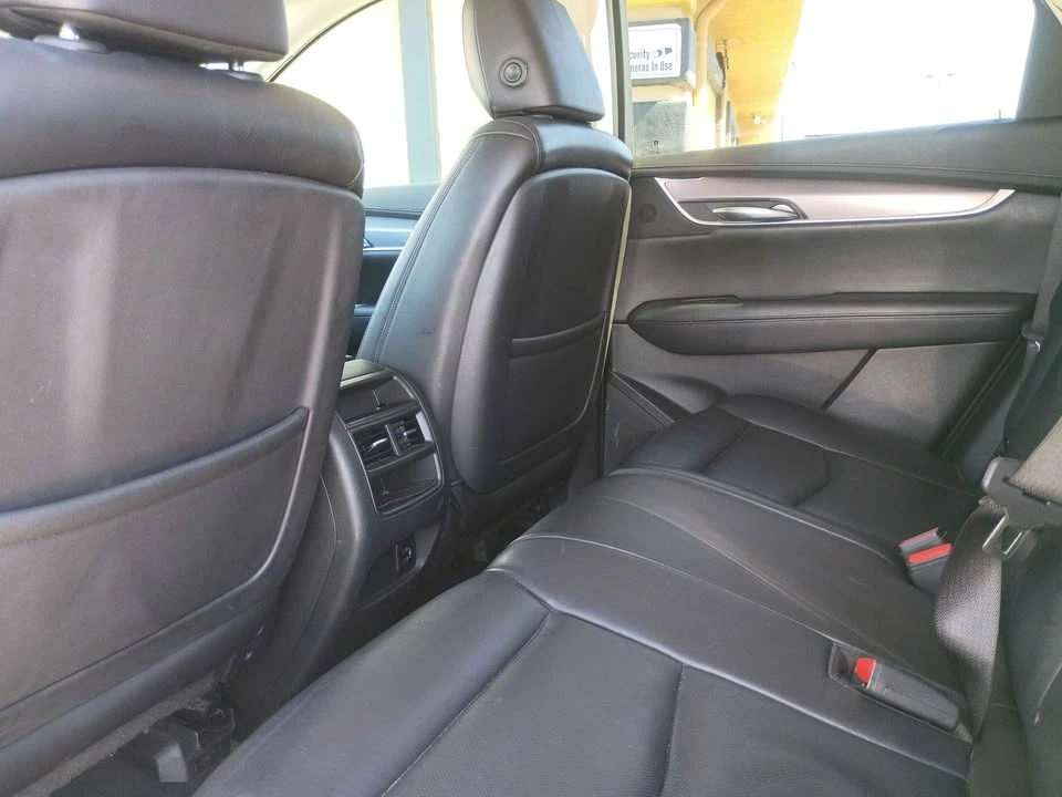 2016 Cadillac XT5 - Image 12 of 14