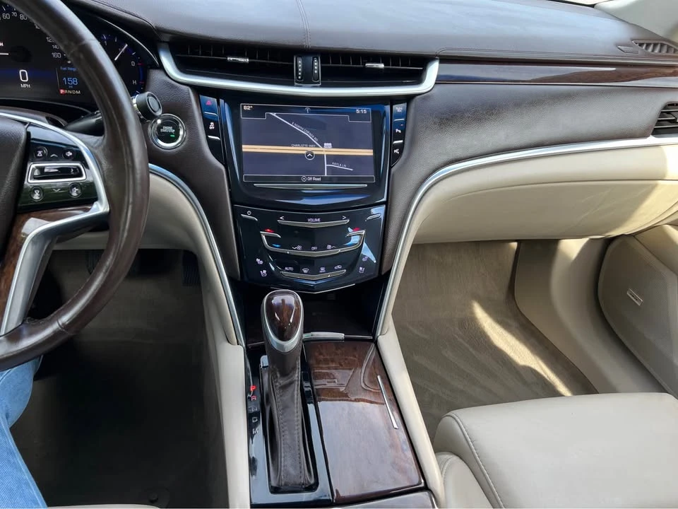 2016 Cadillac XTS - Image 15 of 20