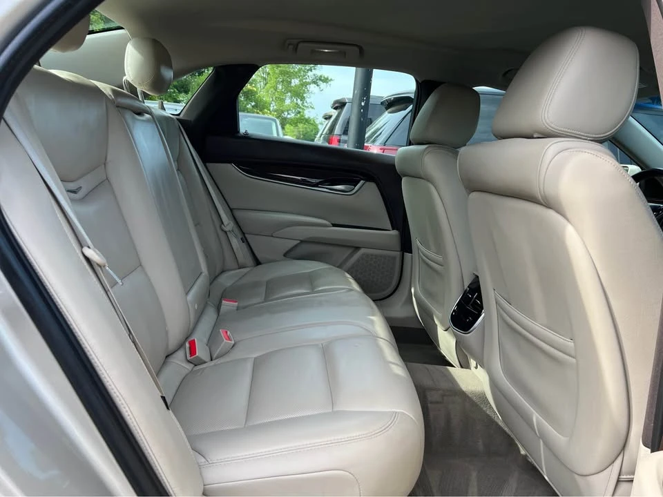 2016 Cadillac XTS - Image 12 of 20