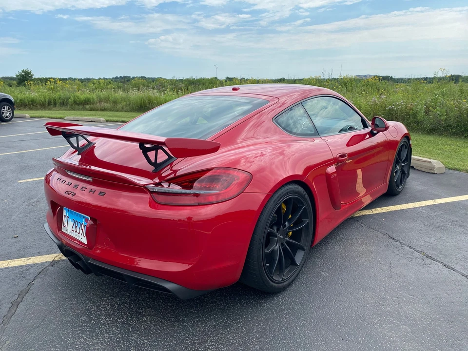2016 Porsche 981 Cayman GT4 - Image 5 of 9