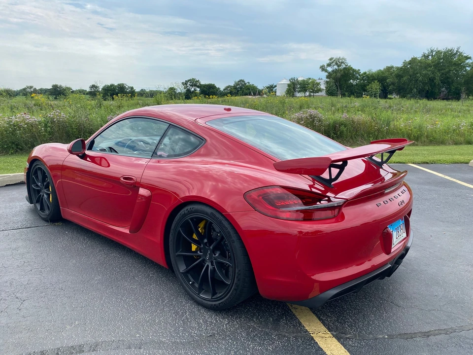 2016 Porsche 981 Cayman GT4 - Image 6 of 9