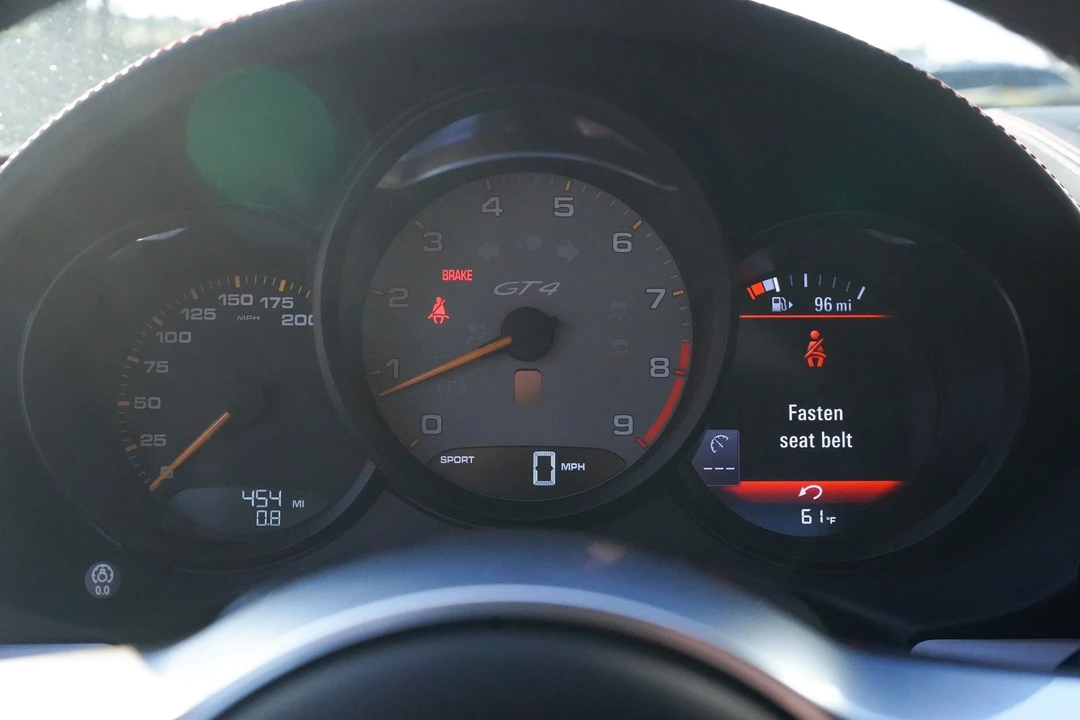 2016 Porsche 981 Cayman GT4 - Image 10 of 14