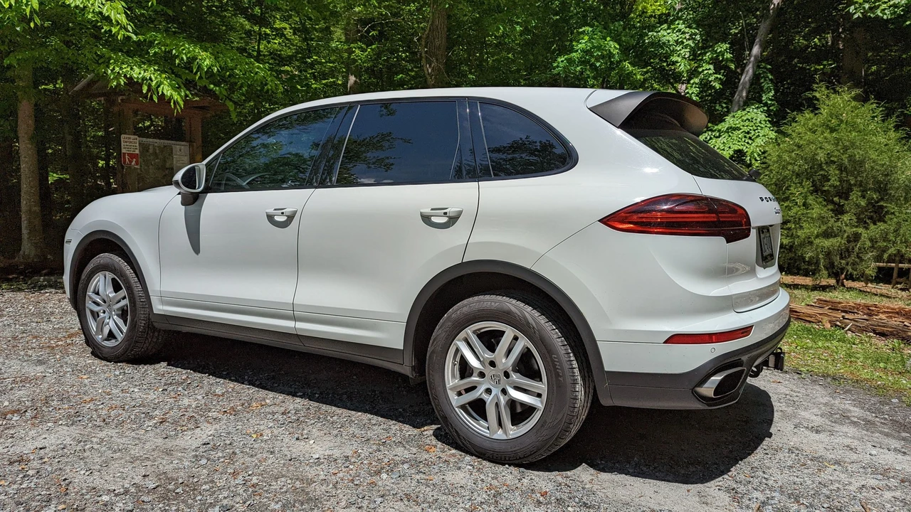 2016 Porsche 958 Cayenne - Image 5 of 31