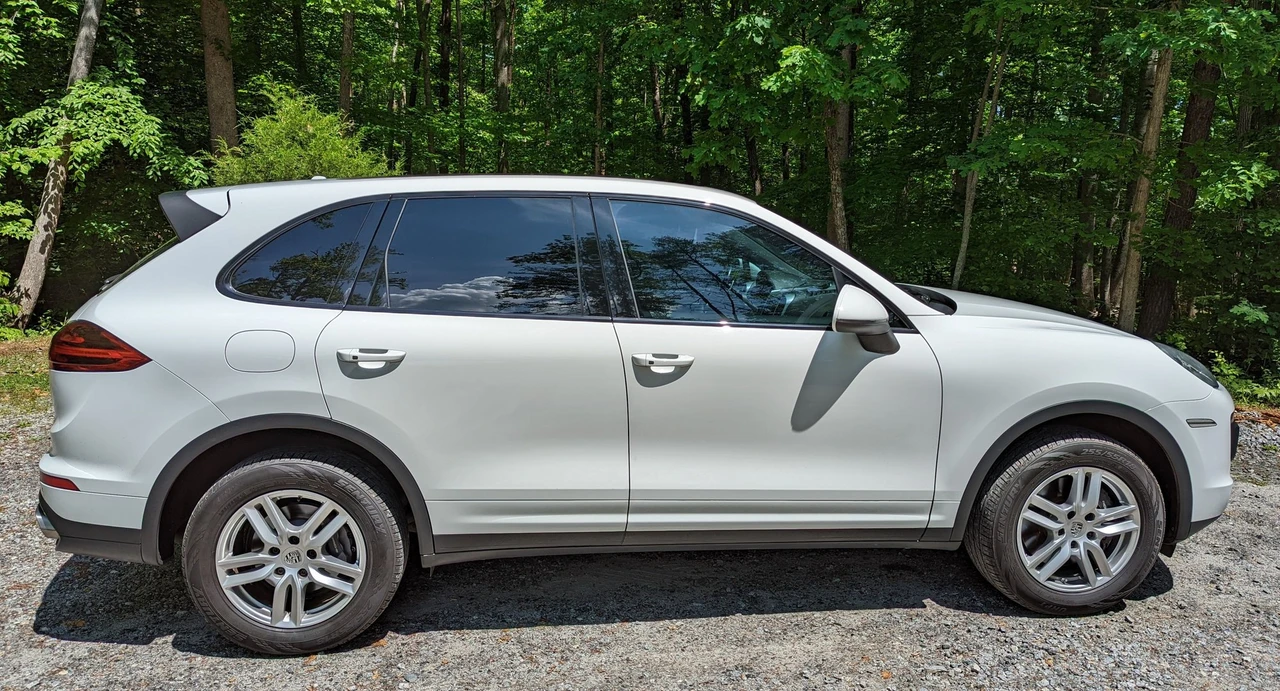 2016 Porsche 958 Cayenne - Image 9 of 31