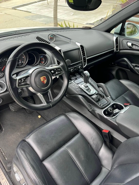 2016 Porsche 958 Cayenne Diesel - Image 7 of 9