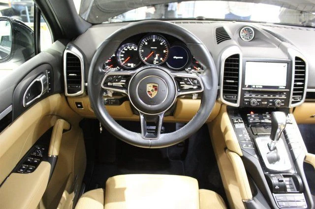2016 Porsche 958 Cayenne Diesel - Image 7 of 24