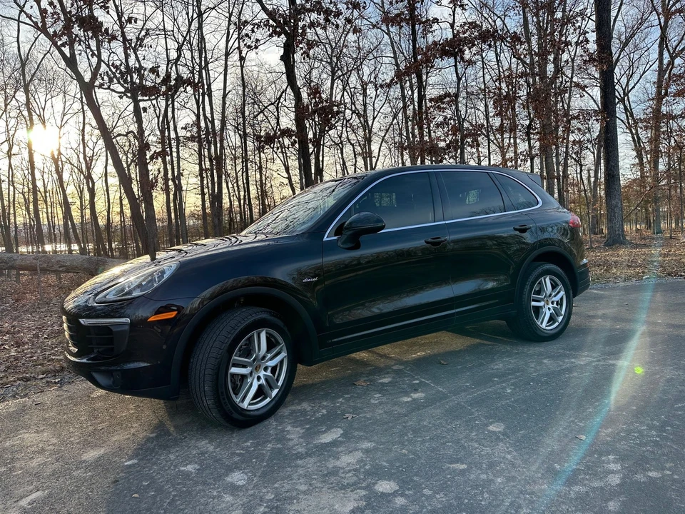 2016 Porsche 958 Cayenne Diesel - Image 21 of 24