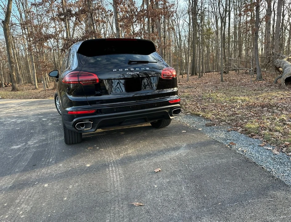 2016 Porsche 958 Cayenne Diesel - Image 23 of 24