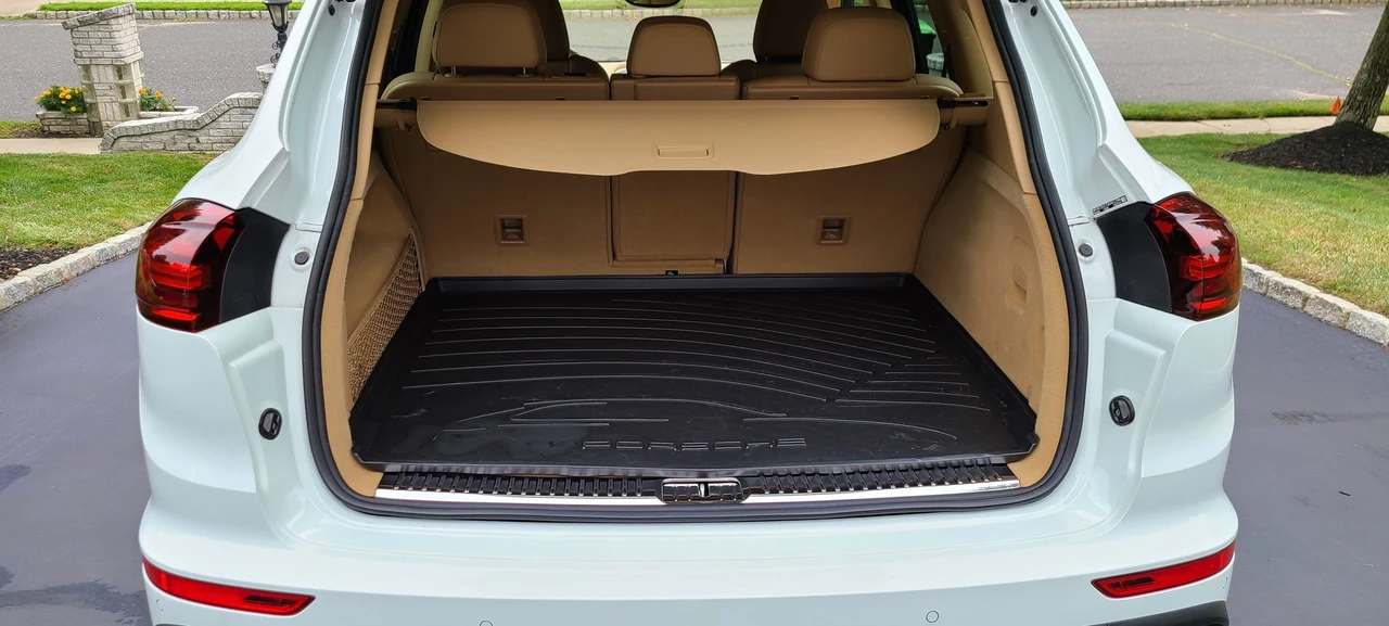 2016 Porsche 958 Cayenne Diesel - Image 20 of 31