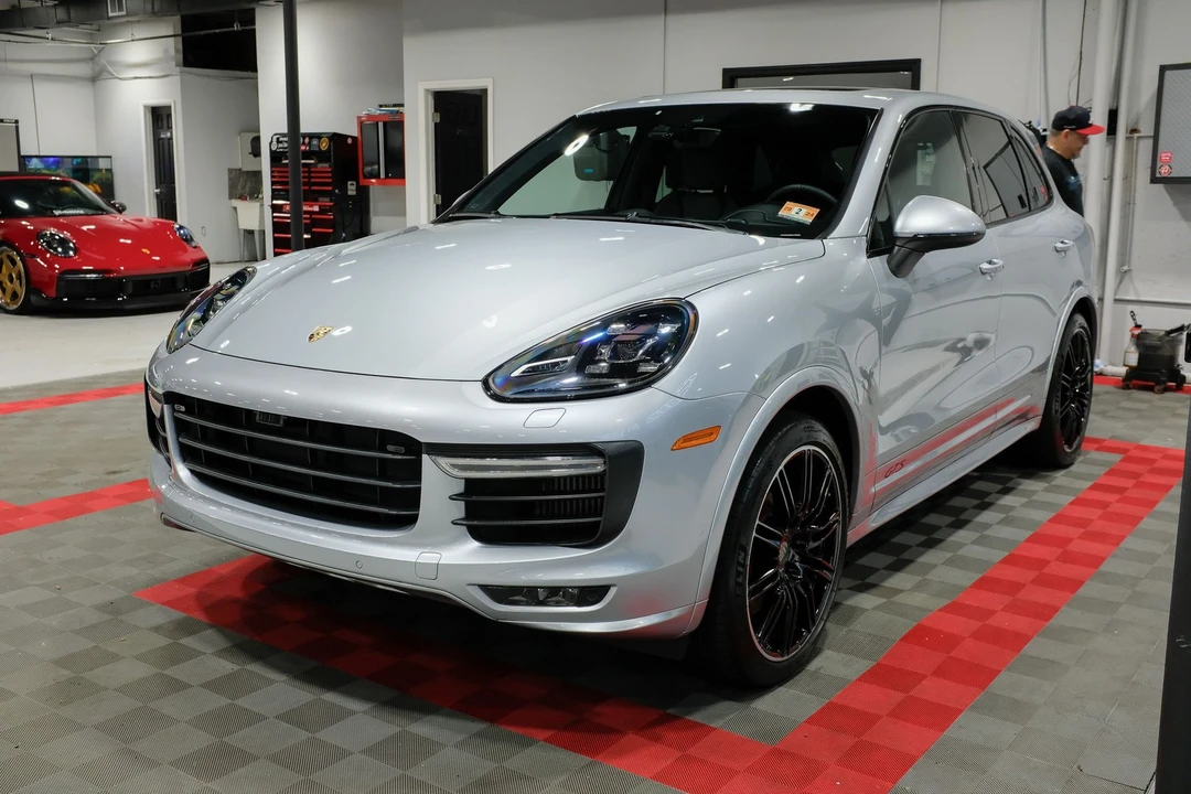 2016 Porsche 958 Cayenne GTS - Image 2 of 31