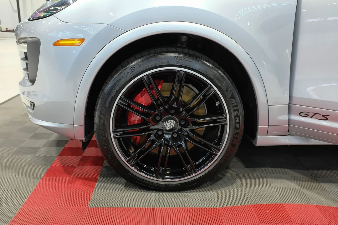 2016 Porsche 958 Cayenne GTS - Image 14 of 31