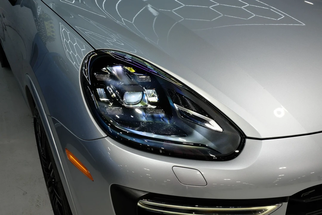 2016 Porsche 958 Cayenne GTS - Image 19 of 31