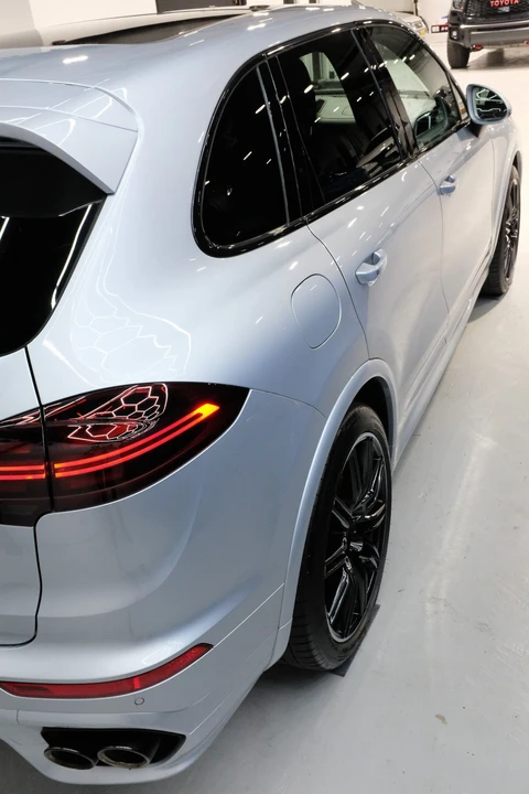 2016 Porsche 958 Cayenne GTS - Image 25 of 31