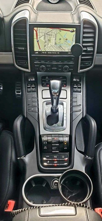 2016 Porsche 958 Cayenne GTS - Image 12 of 21