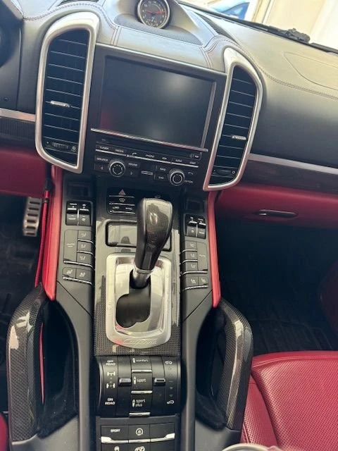 2016 Porsche 958 Cayenne GTS - Image 6 of 12