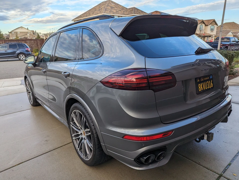 2016 Porsche 958 Cayenne GTS - Image 9 of 20