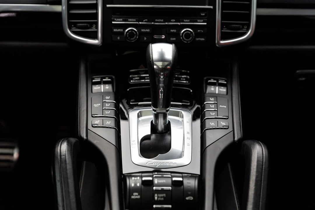 2016 Porsche 958 Cayenne GTS - Image 17 of 21